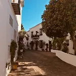 Appartamento Lovely In Close To Puente