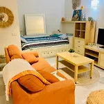 Appartamento Lovely In Close To Puente *