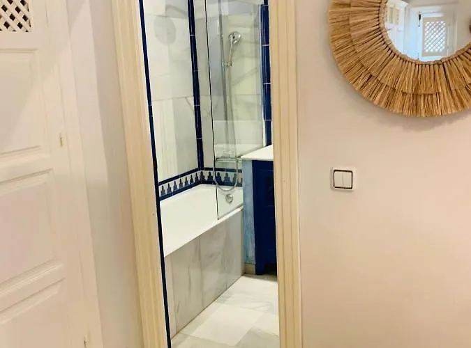 Lovely In Close To Puente Марбелья