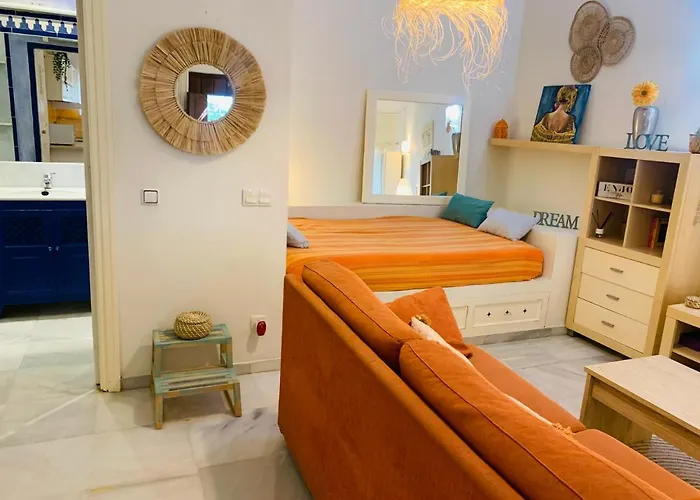 Lovely In Close To Puente *