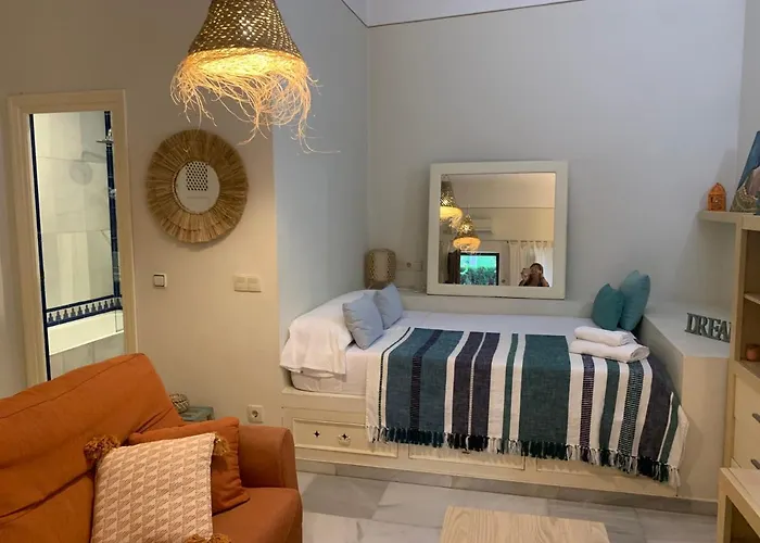 Апартаменты Lovely In Close To Puente Марбелья