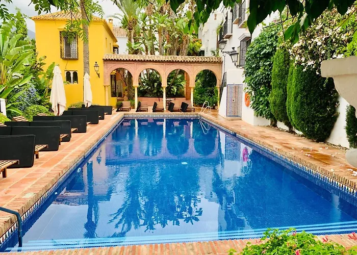 Lovely In Close To Puente Апартаменты *