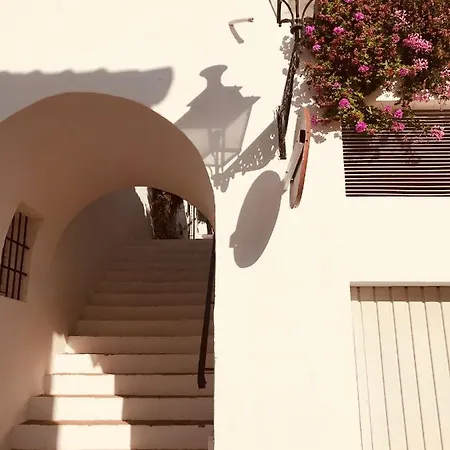 Lovely In Close To Puente Marbella