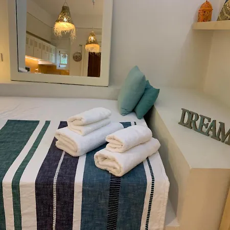 Lovely In Close To Puente Apartamento