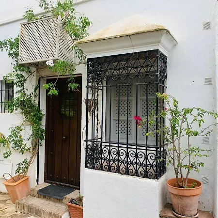 Lovely In Close To Puente Marbella