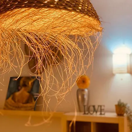 Apartment Lovely In Close To Puente