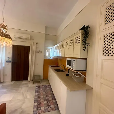 Apartamento Lovely In Close To Puente Marbella
