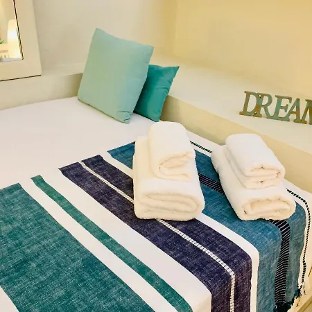 Lovely In Close To Puente