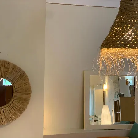 Lovely In Close To Puente Appartement *